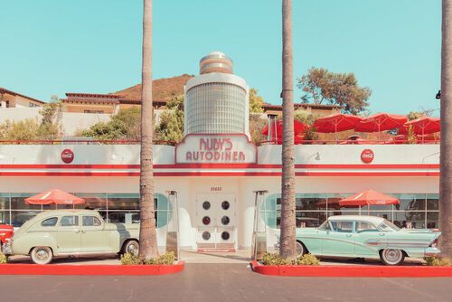 YellowKorner takes you on a journey to a glorious America.